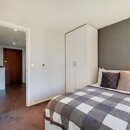 Two Bedroom Apartment - London Excel Stays Londres Exterior foto