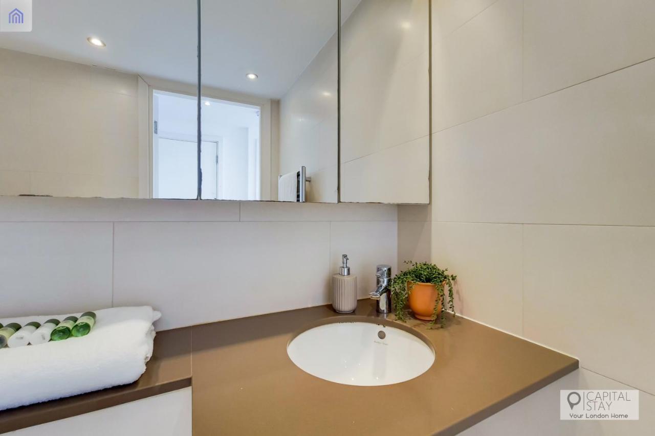 Two Bedroom Apartment - London Excel Stays Londres Exterior foto